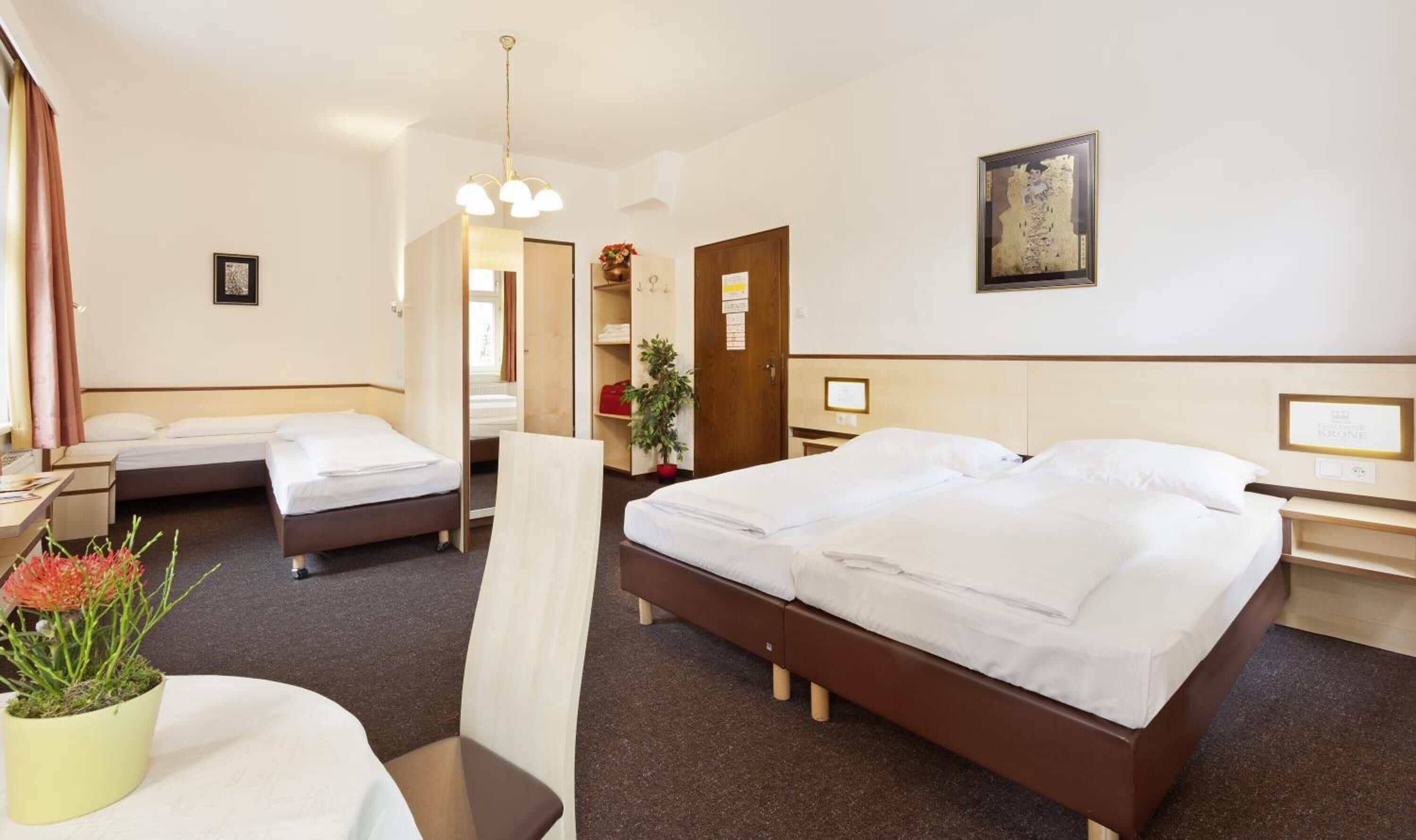 pillow-top beds, desk, soundproofing, cots/infant beds