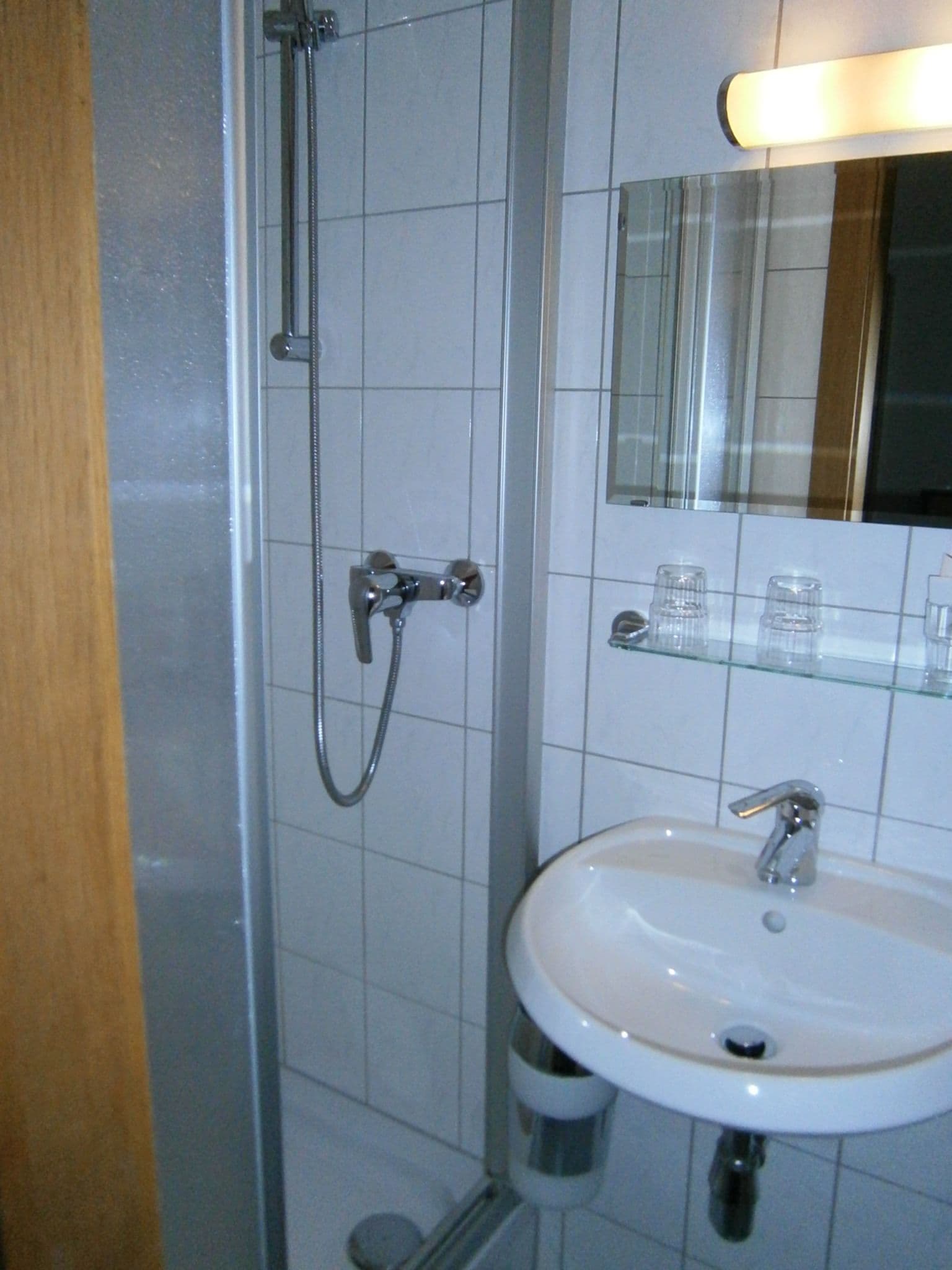 double or twin room | bathroom | shower, free toiletries, hair dryer, towels