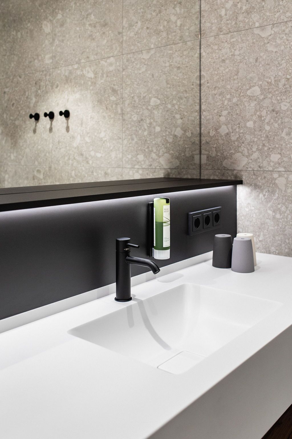 family studio | 1 bedroom, hypo-allergenic bedding, in-room safe, desk