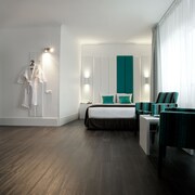 Hotel ECU - Different Hotels