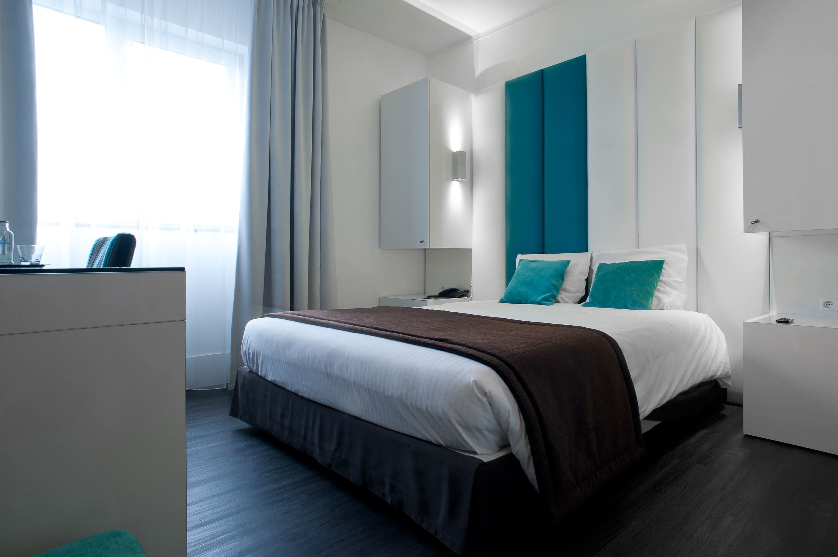 comfort double room | in-room safe, desk, iron/ironing board, free wifi