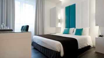 In-room safe, desk, iron/ironing board, free WiFi