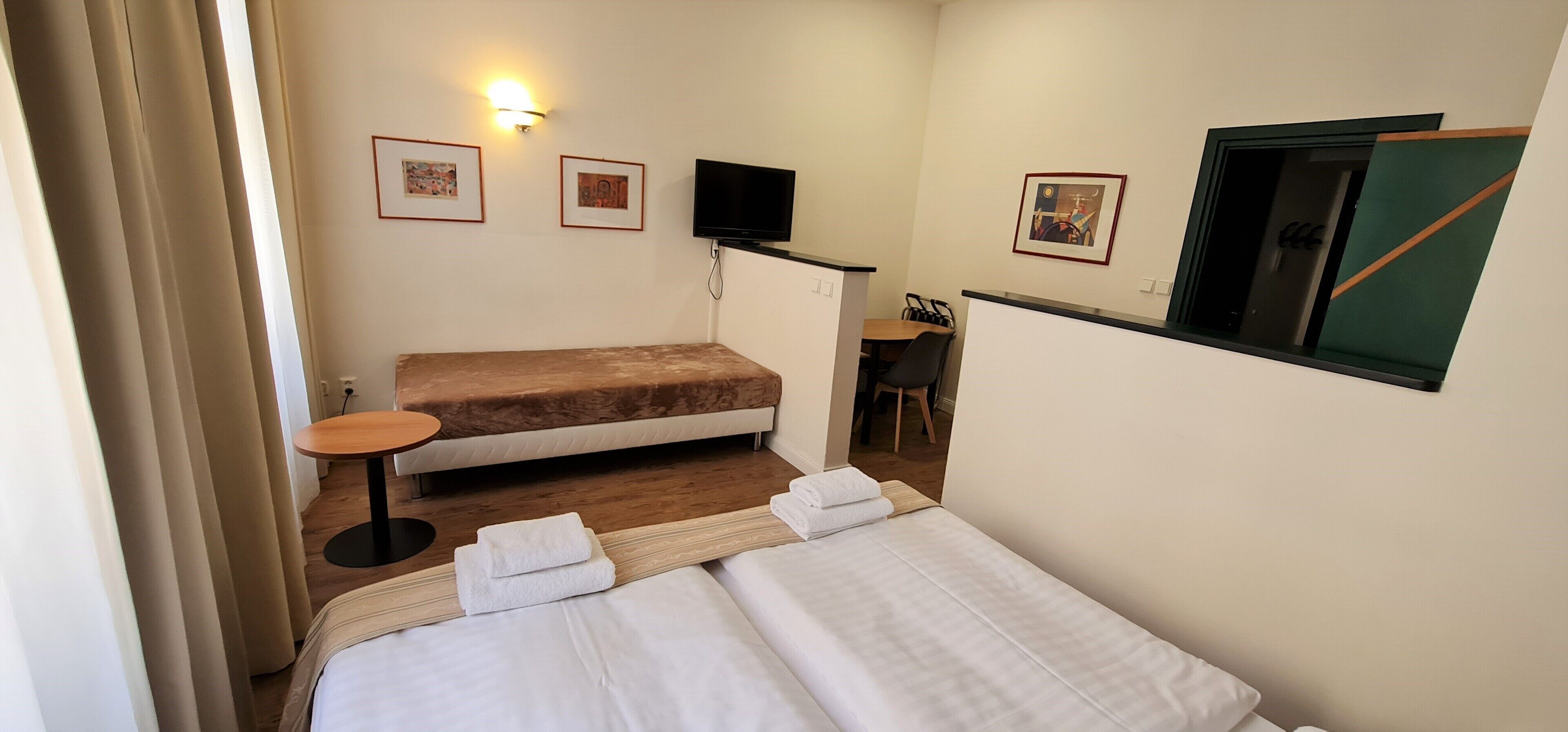 studio | in-room safe, desk, blackout curtains, iron/ironing board