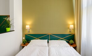 스튜디오 | 객실 내 금고, 책상, 암막 커튼, 다리미/다리미판