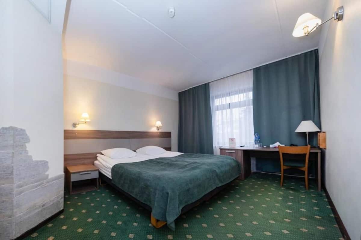 스탠다드 더블룸 | 거실 공간 | LED TV