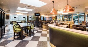 Ze serveren er ontbijt, lunch, diner en brunch 