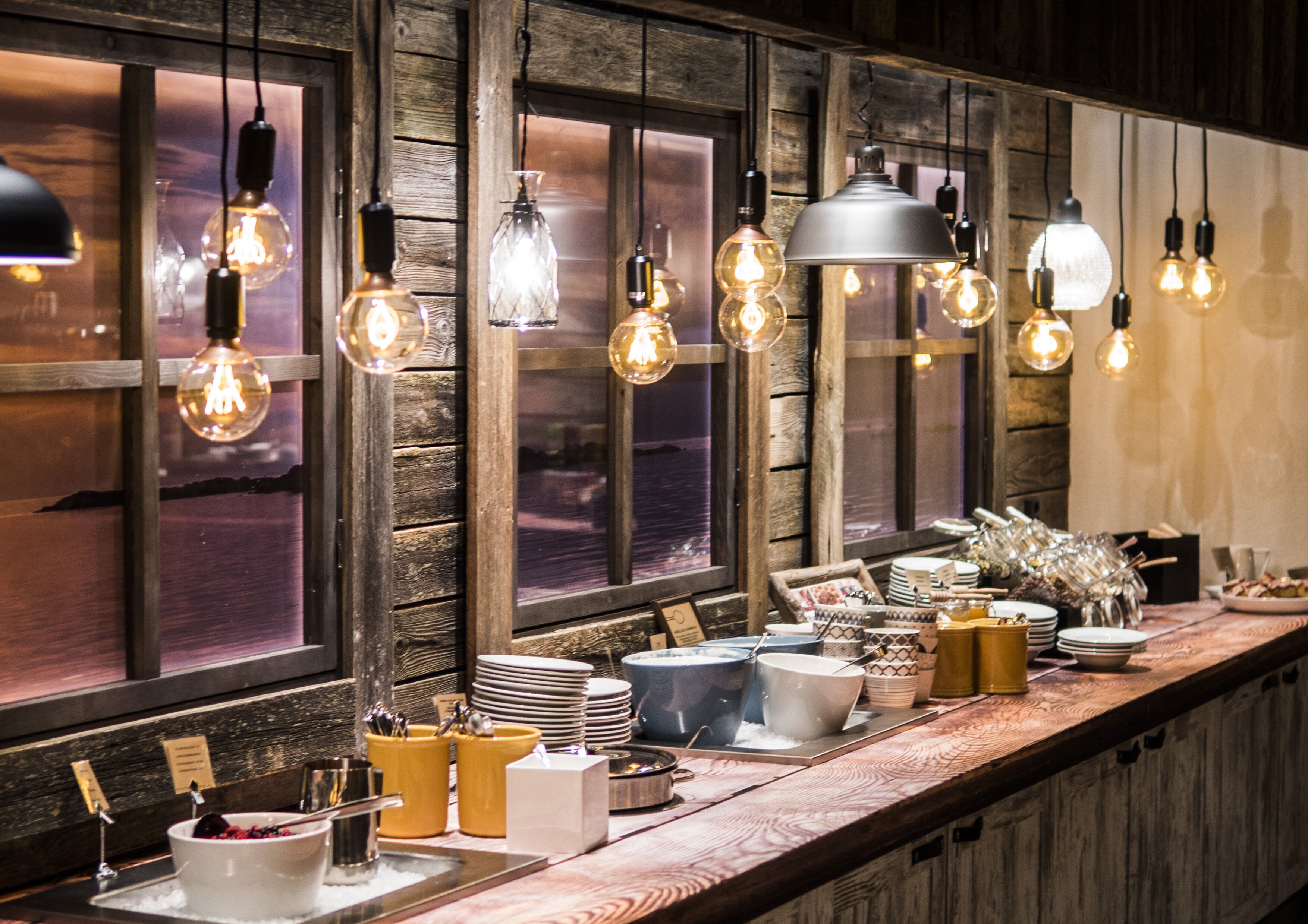 อาหารเช้าแบบบุฟเฟต์