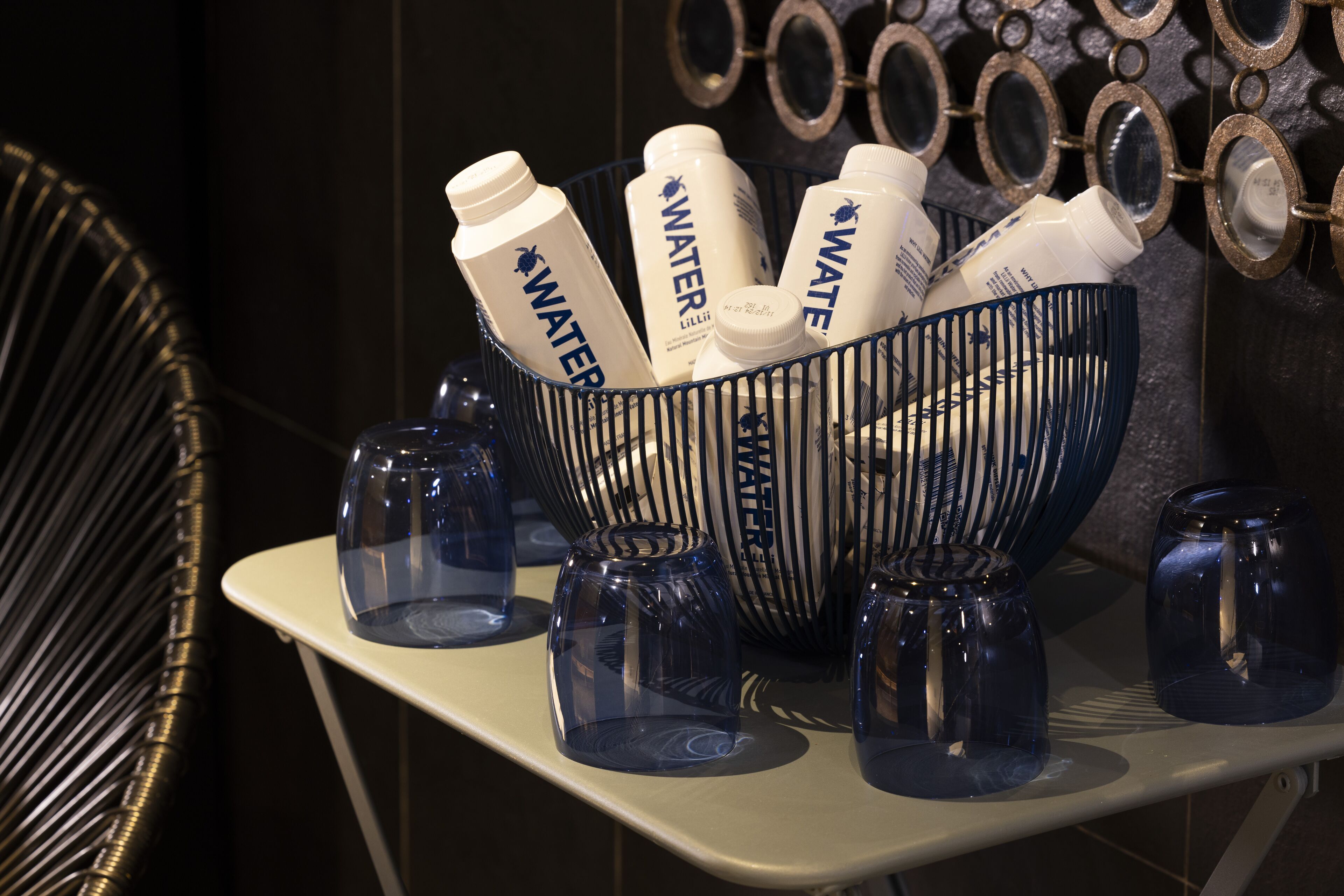 sauna, steam room, turkish bath/hammam, massage/treatment rooms