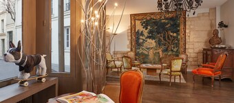 Hotel De Notre Dame Maître Albert