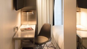 In-room safe, desk, soundproofing, iron/ironing board