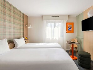 Standard Room, 2 Twin Beds | Hypo-allergenic bedding, in-room safe, desk, laptop workspace - ibis Styles Annecy Gare Centre (Annecy)