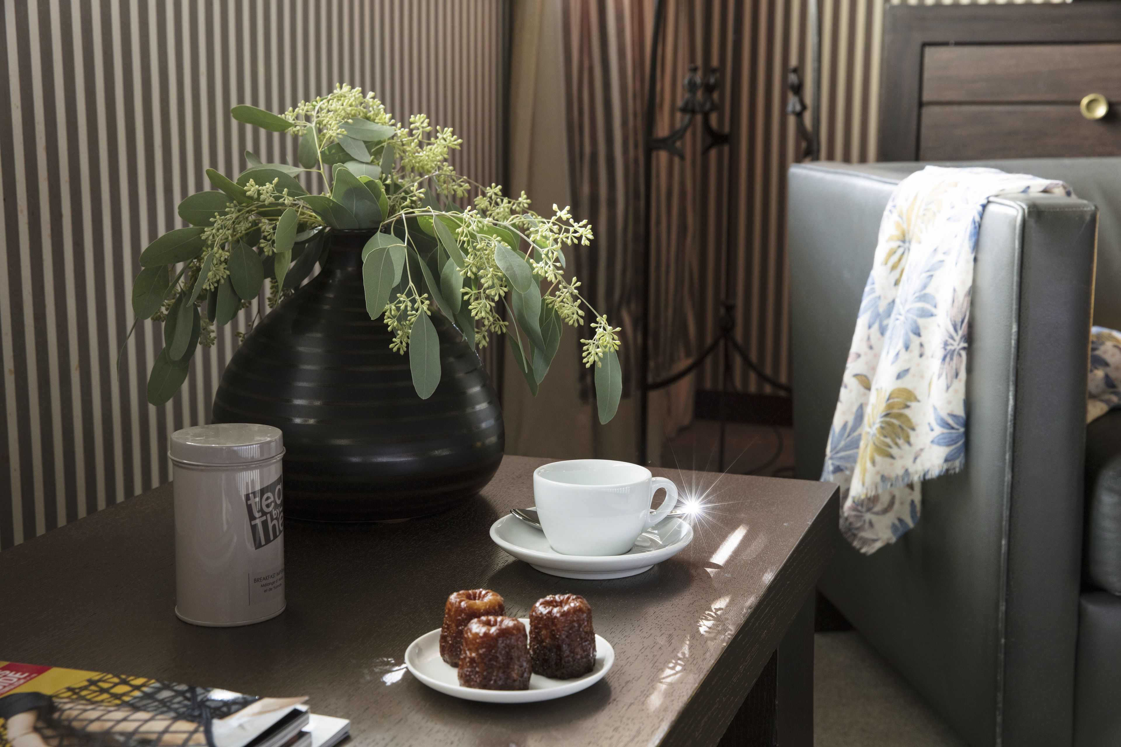 deluxe room | premium bedding, minibar, in-room safe, desk