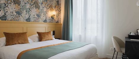 Premium bedding, in-room safe, individually decorated, desk