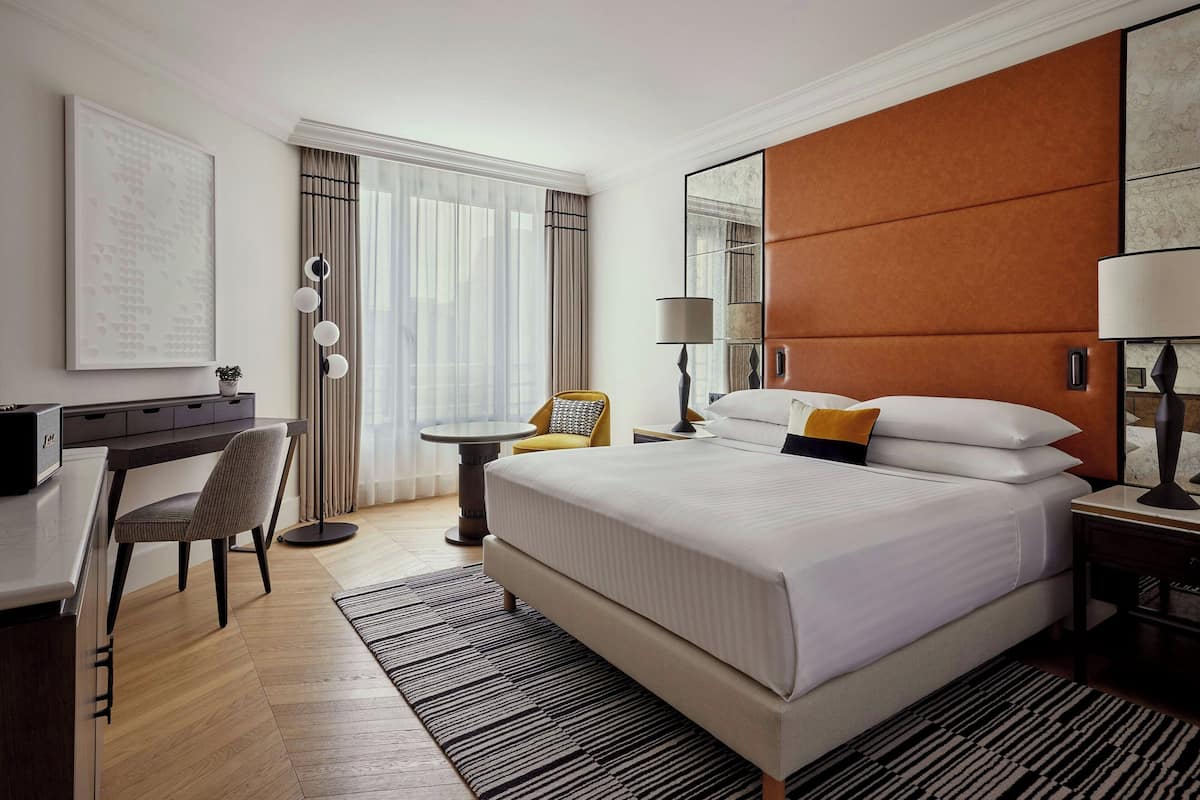 Deluxe Room, 1 King Bed | 1 bedroom, premium bedding, down comforters, pillowtop beds