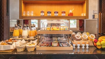 Daily buffet breakfast (EUR 15 per person)