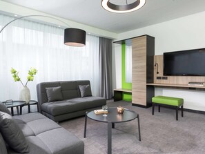 Standard Suite, Multiple Beds