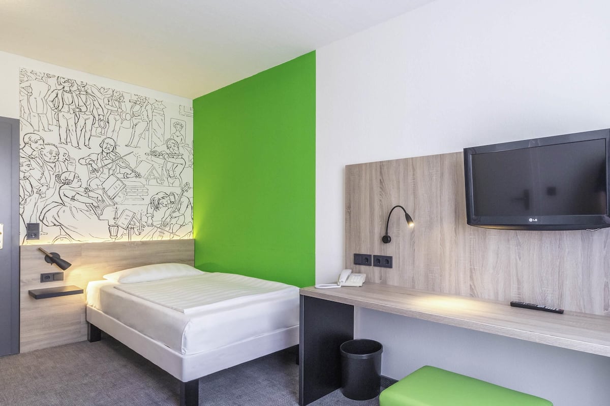 Habitación estándar, 1 cama individual | Escritorio, sistema de insonorización, wifi gratis y ropa de cama