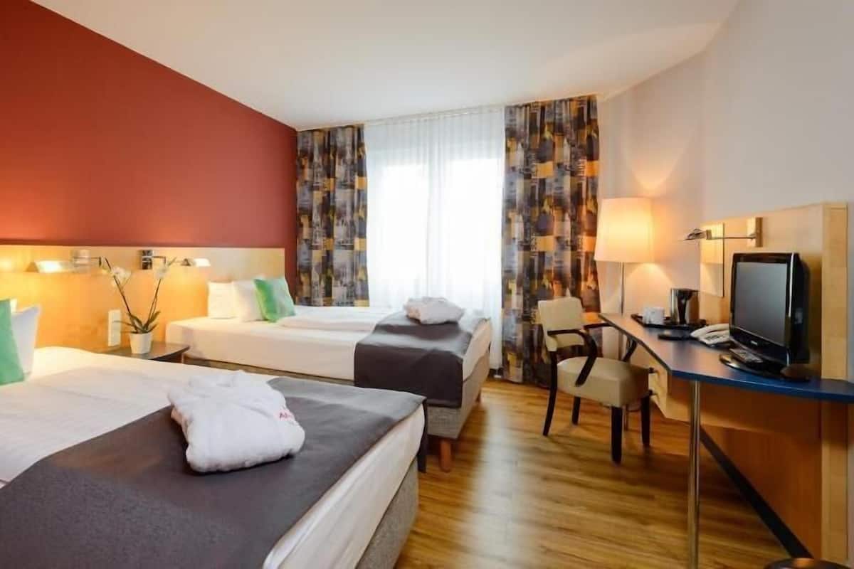 Ropa de cama hipoalergénica, minibar y decoración personalizada