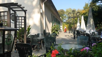 Aperto a pranzo e cena