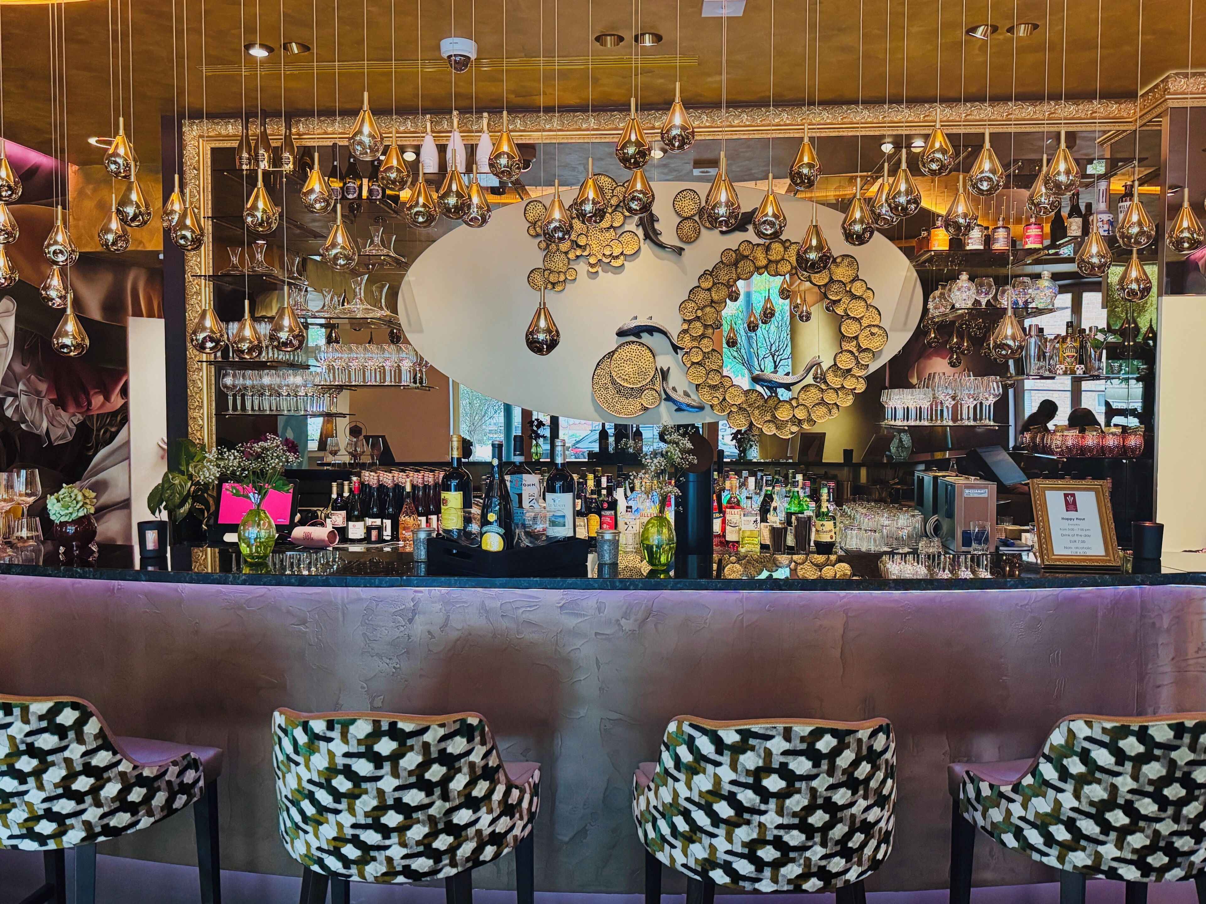 Bar (in der Unterkunft)