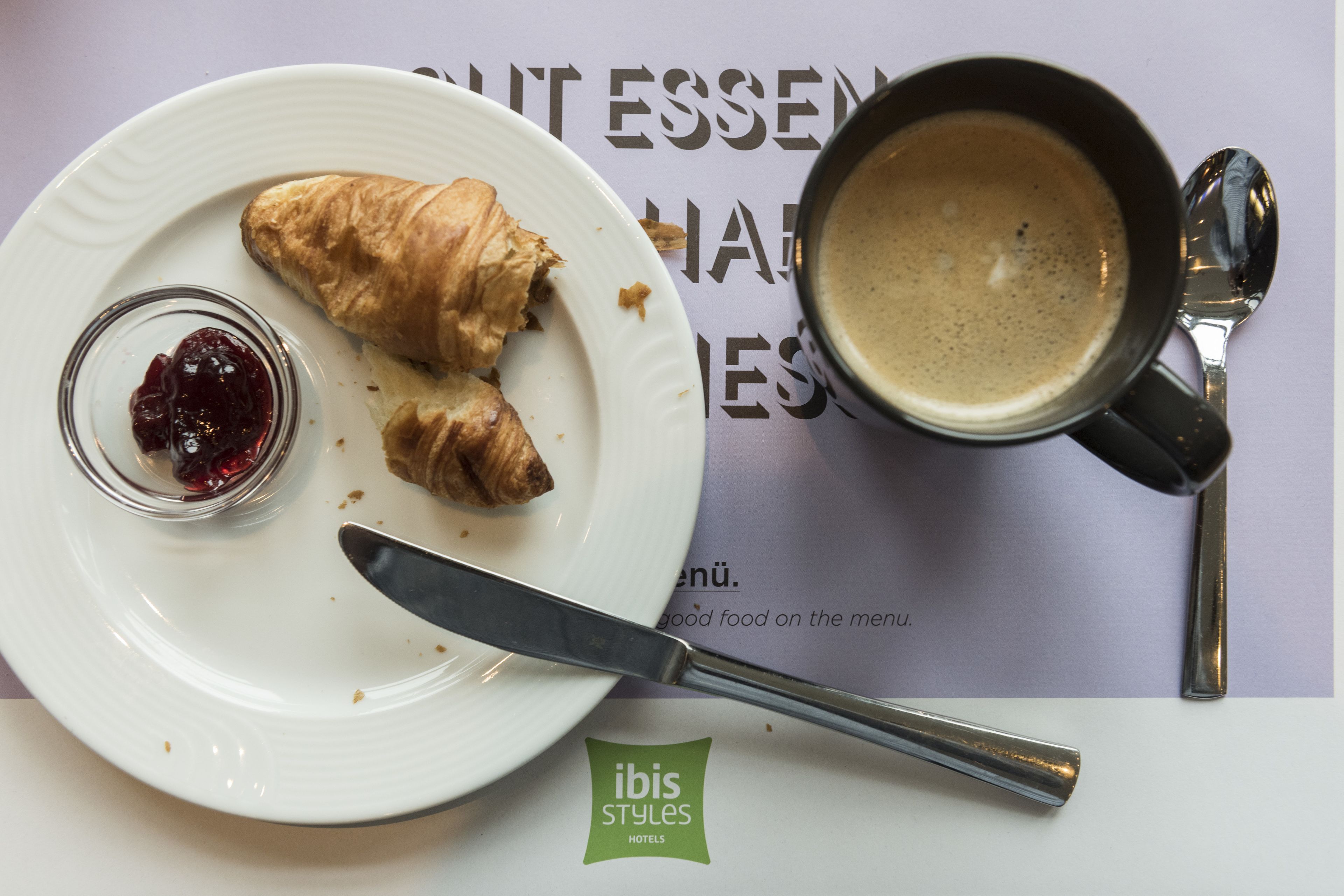 daily buffet breakfast (eur 16 per person)