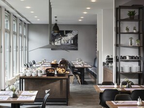 Daily buffet breakfast (EUR 16 per person)