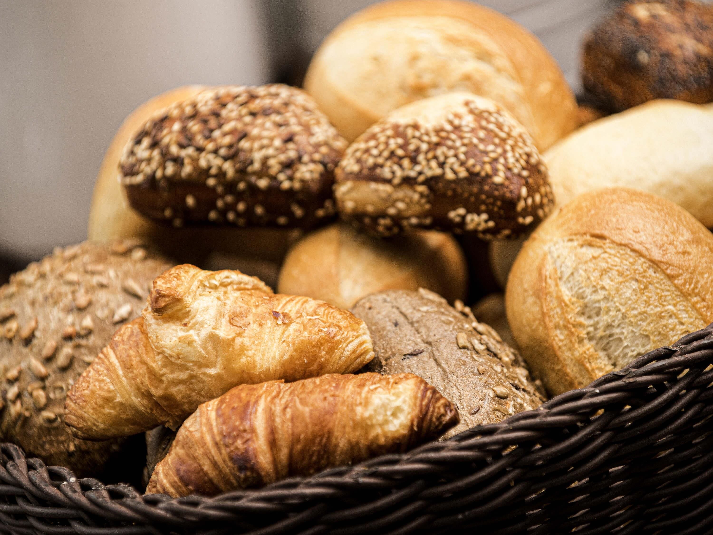 daily buffet breakfast (eur 16 per person)