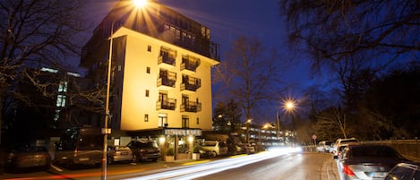 Front of property - evening/night