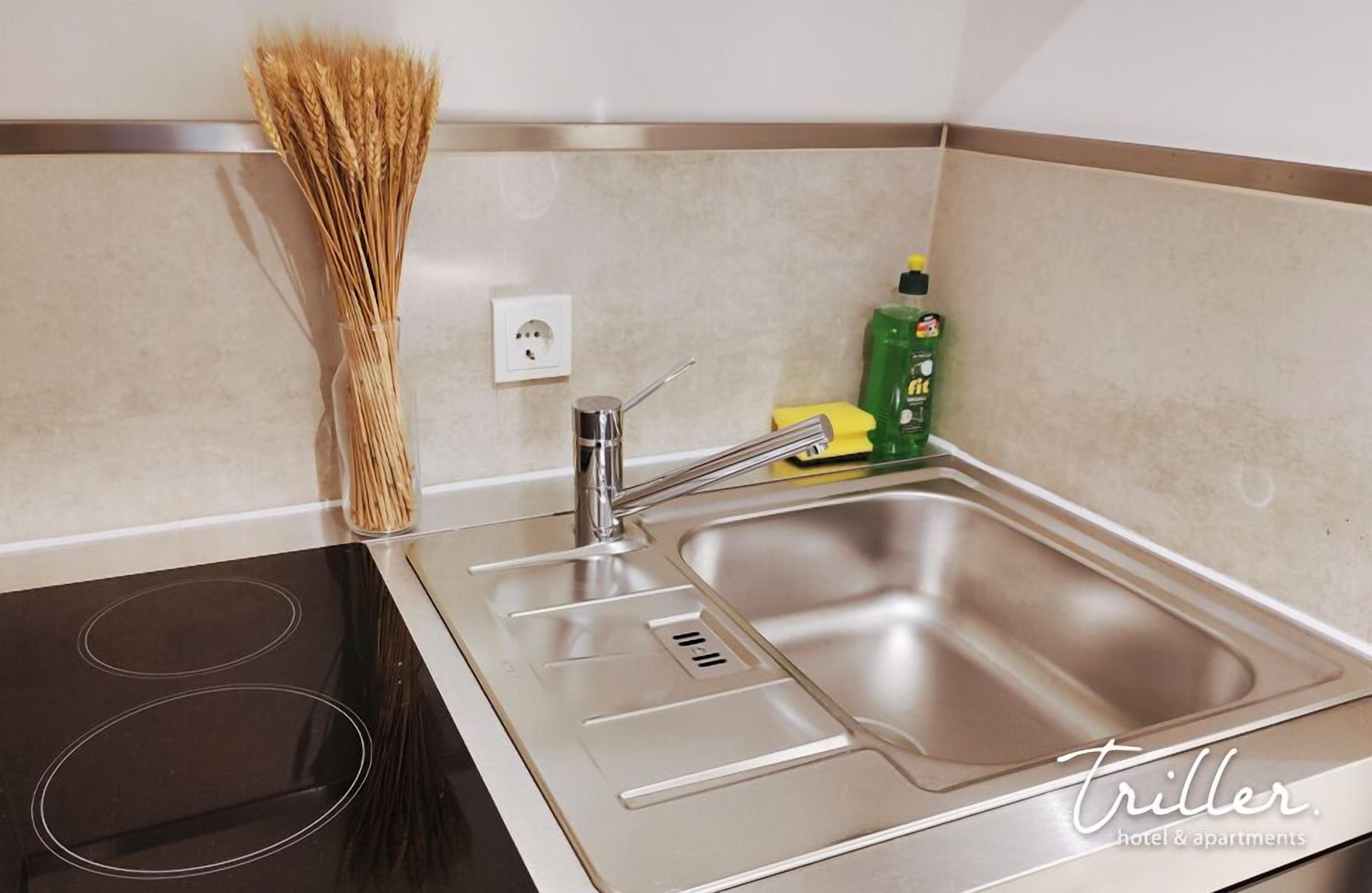 city apartment | private kitchen | espresso maker, coffee/tea maker, electric kettle