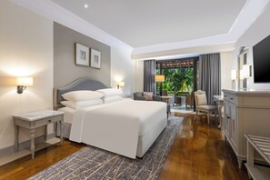 Ropa de cama de alta calidad y minibar 