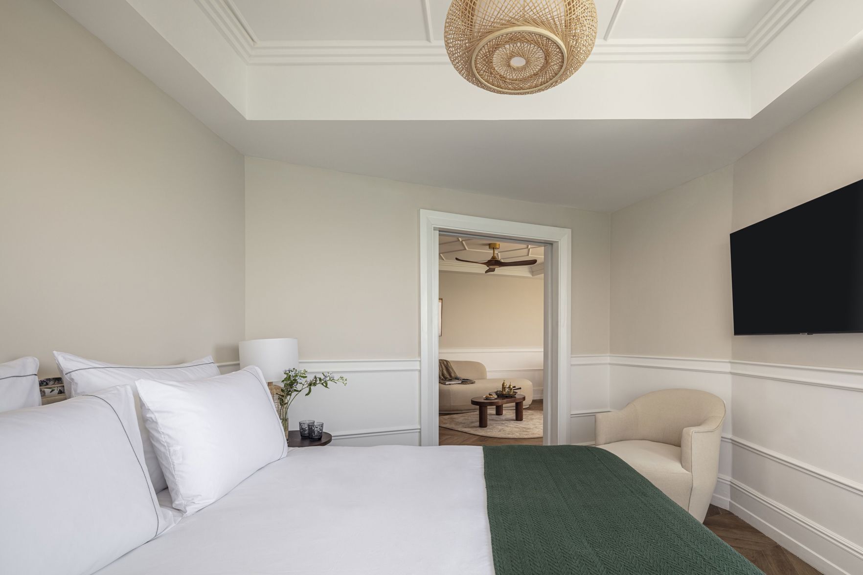 Premium bedding, minibar, in-room safe, iron/ironing board