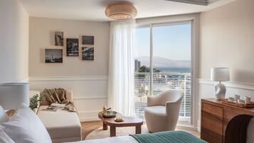 Golan Room Lake View & Balcony | Vistas del balcón