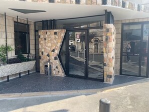 Interior entrance - Mount Of Olives Hotel (Jerusalem)
