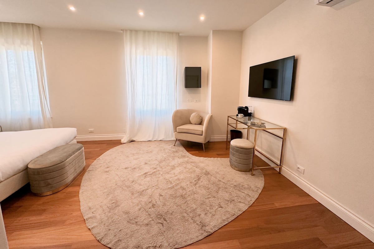 Deluxe Double Room | Premium bedding, down duvets, in-room safe, desk