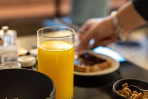 Sarapan prasmanan