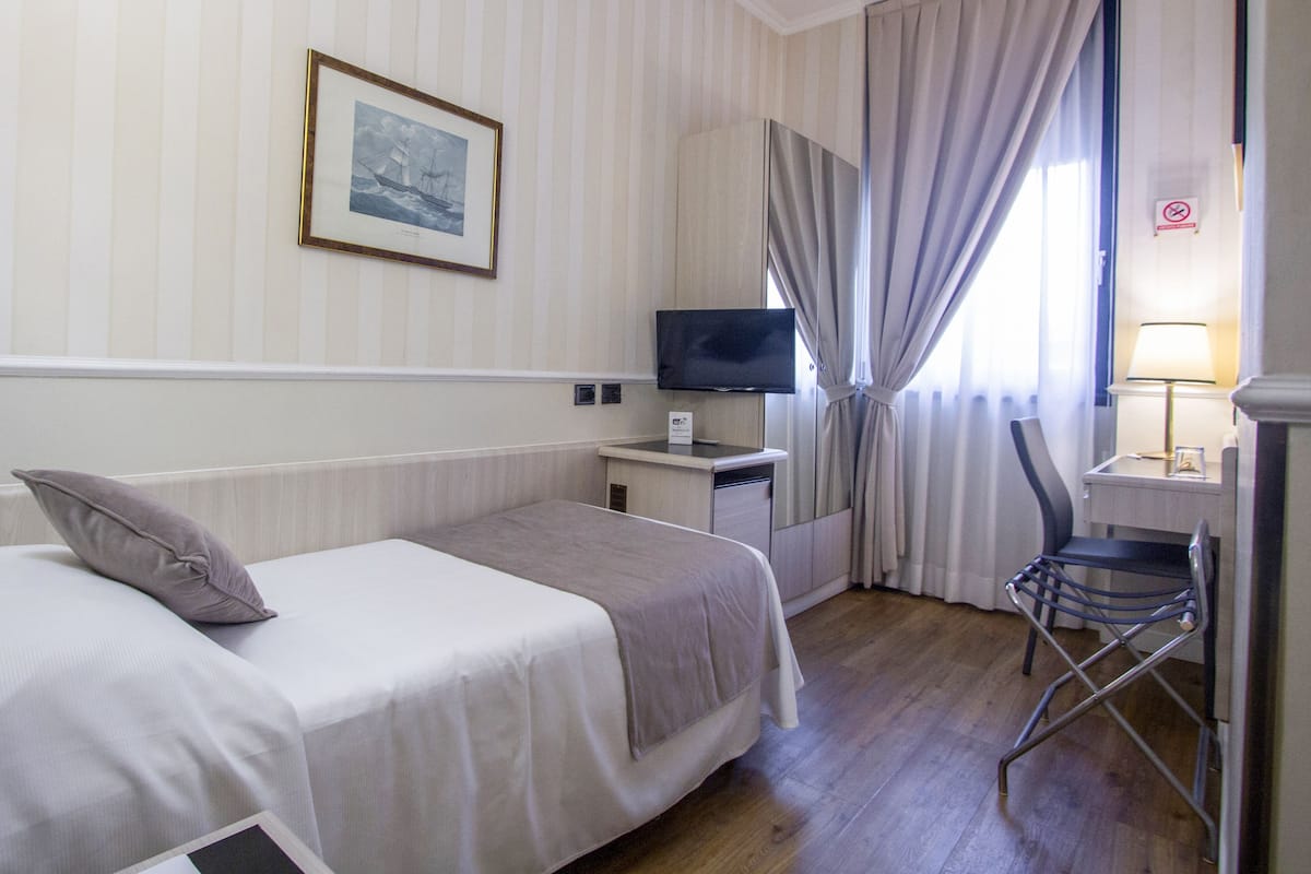 Standard Single Room | Premium bedding, down comforters, minibar, in-room safe