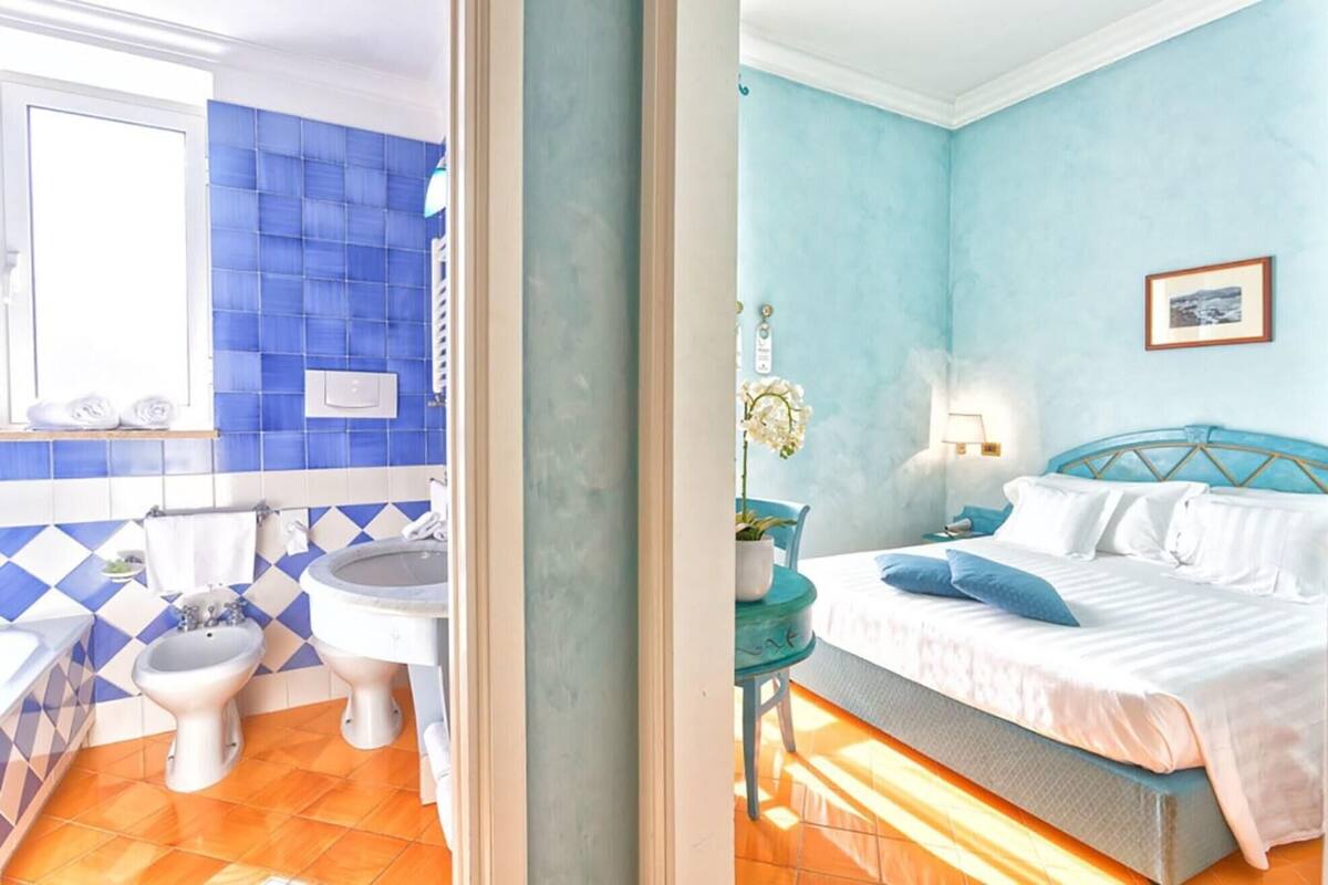Hypo-allergenic bedding available, minibar, in-room safe, desk