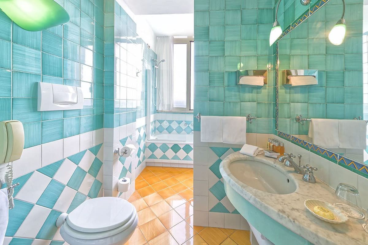 shower, free toiletries, hair dryer, bathrobes