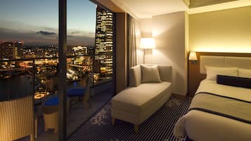 Phòng, không hút thuốc, quang cảnh công viên (Bay Club Floor) | Chăn bông, két bảo mật tại phòng, bàn, bàn ủi/dụng cụ ủi quần áo
