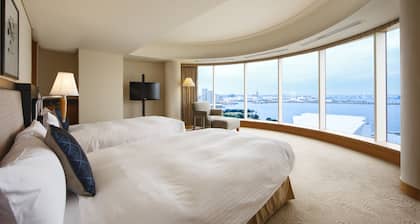 The Yokohama Bay Hotel Tokyu