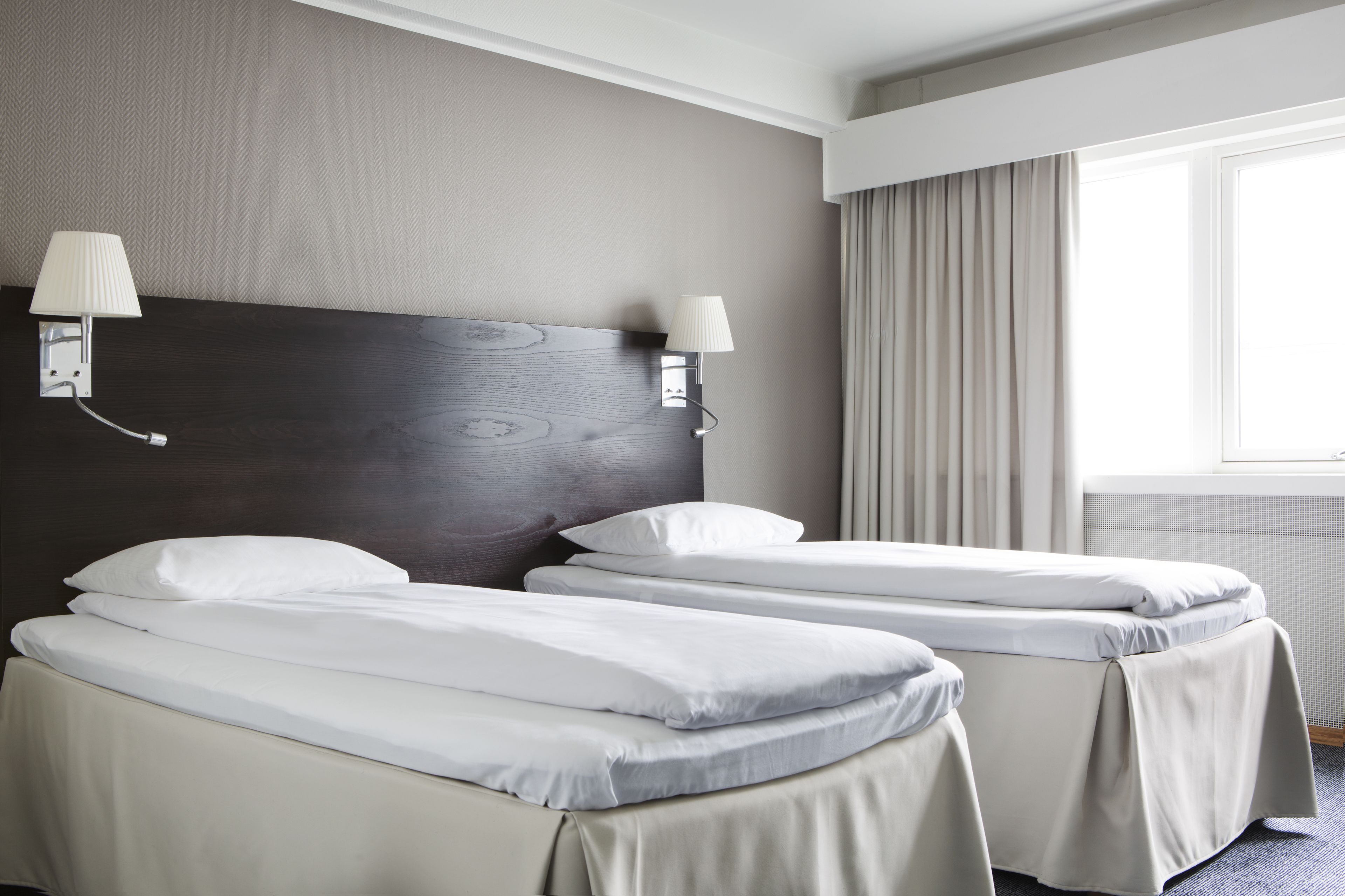 superior double room, non smoking | 1 bedroom, in-room safe, desk, cots/infant beds