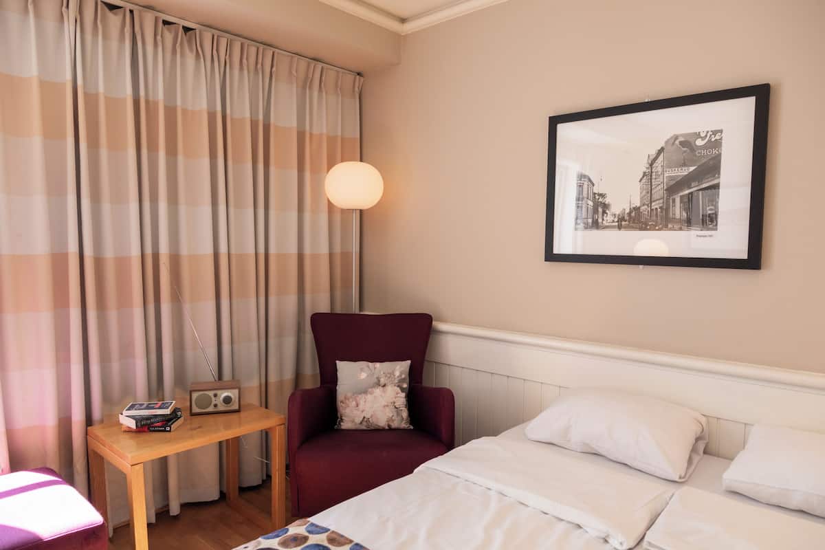 Coffres-forts dans les chambres, bureau