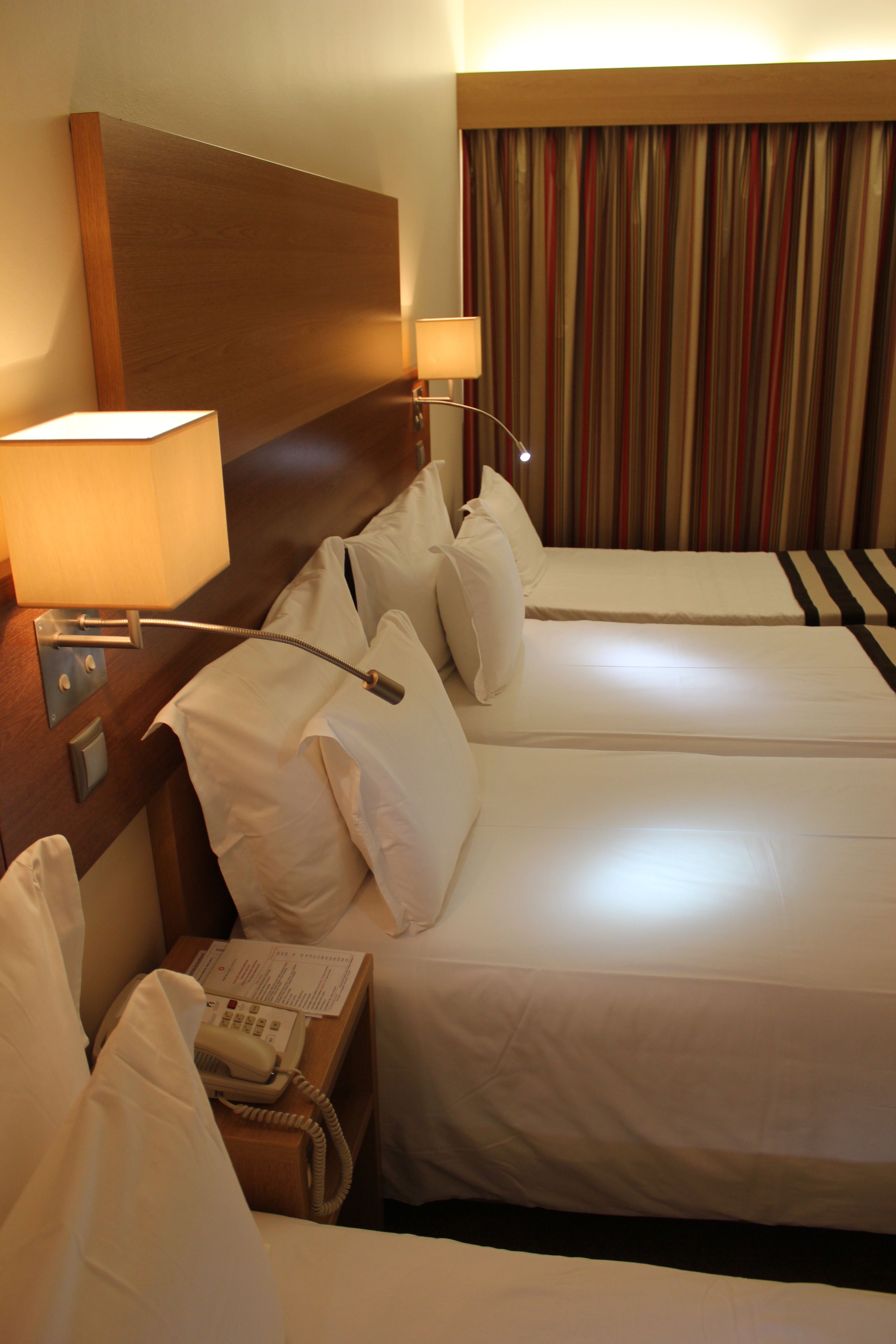 superior triple room, non smoking, balcony (with extra bed up to 4 guests) | premium bedding, minibar, in-room safe, desk