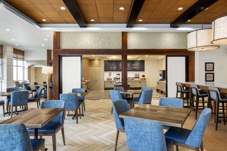 Hampton Inn Suites San Juan - Image 17