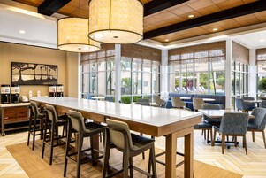 Desayuno buffet incluido todos los días 