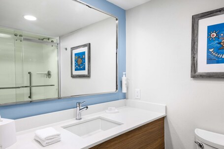 Hampton Inn Suites San Juan - Image 32