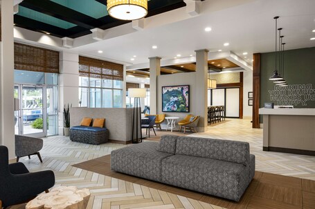 Hampton Inn Suites San Juan - Image 5