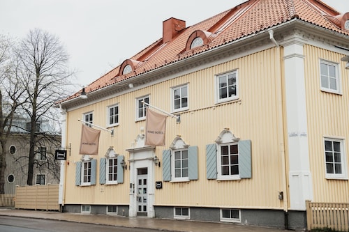 Home Hotel Uman