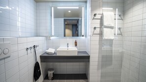 Double Room, No Windows (Compact) | Bathroom