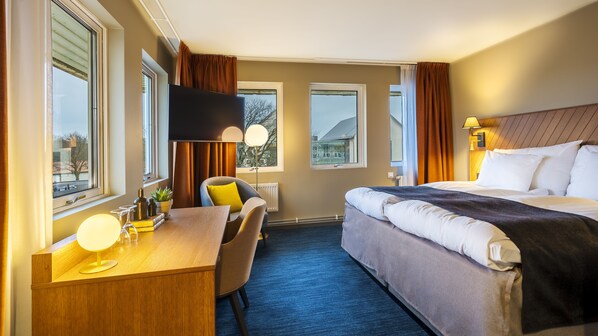 Superior Room, 1 Double Bed (Includes a light evening meal) | Desk, laptop workspace, iron/ironing board, bed sheets